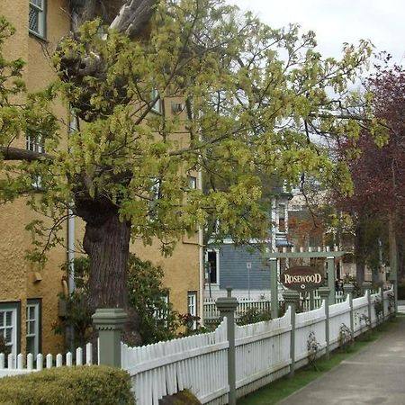 Rosewood Inn Victoria Esterno foto